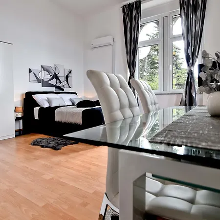 Studio L&d Apartment