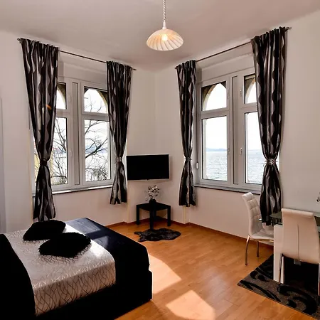 Studio L&d Apartment